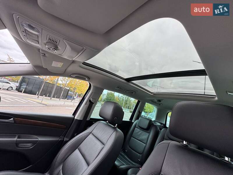 Минивэн Volkswagen Sharan 2019 в Киеве фото 19 Минивэн Volkswagen Sharan 2019 в Киеве