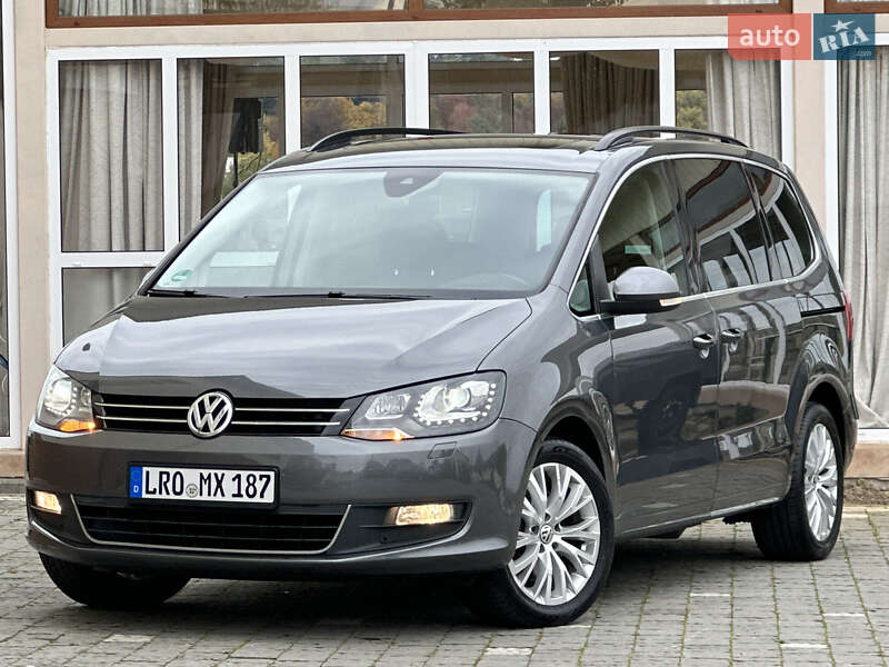 Минивэн Volkswagen Sharan 2015 в Дрогобыче