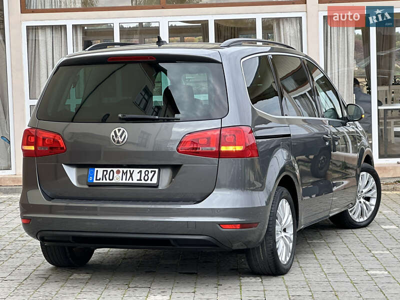 Минивэн Volkswagen Sharan 2015 в Дрогобыче