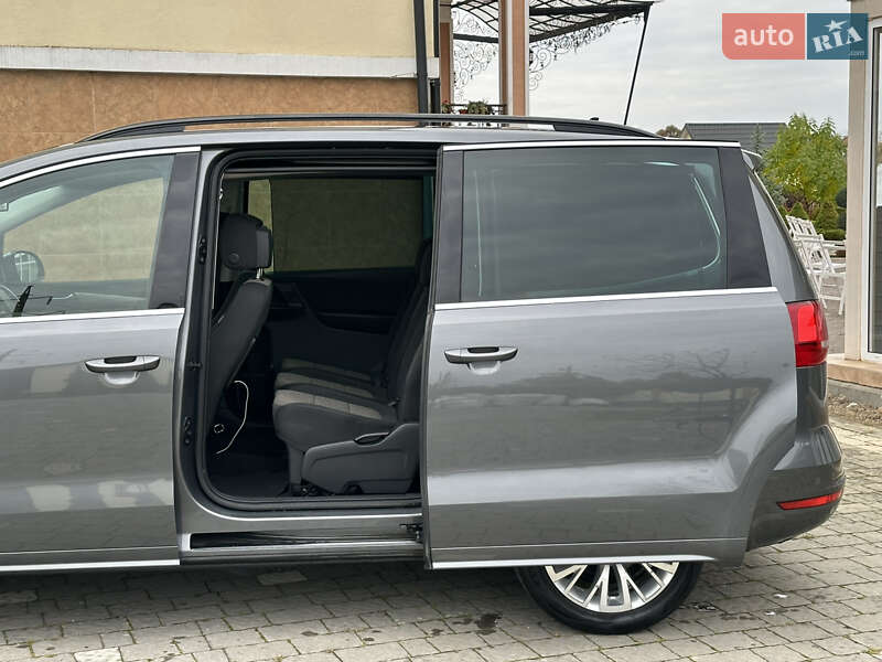 Минивэн Volkswagen Sharan 2015 в Дрогобыче