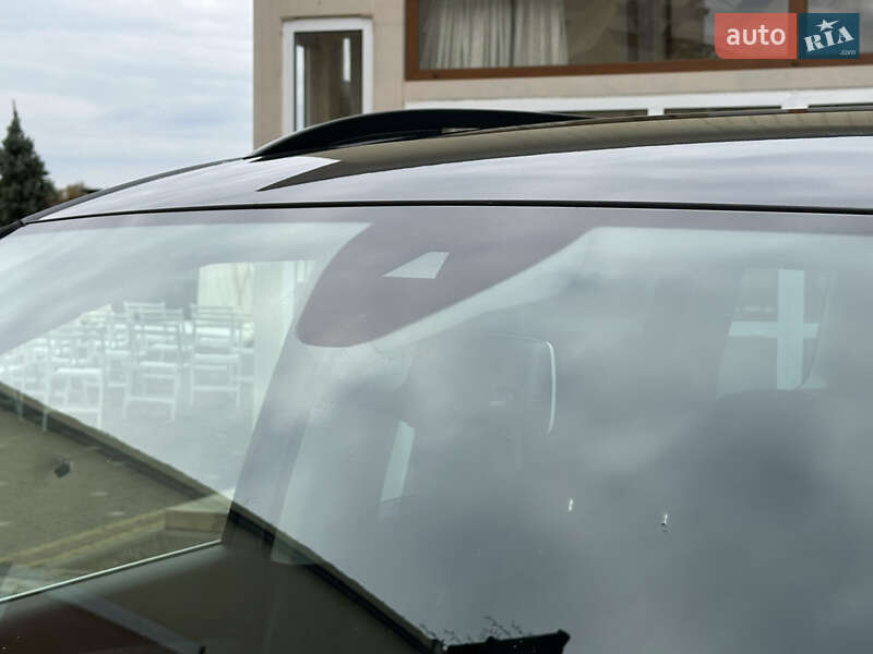 Минивэн Volkswagen Sharan 2015 в Дрогобыче