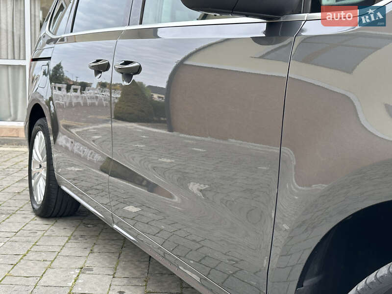 Минивэн Volkswagen Sharan 2015 в Дрогобыче