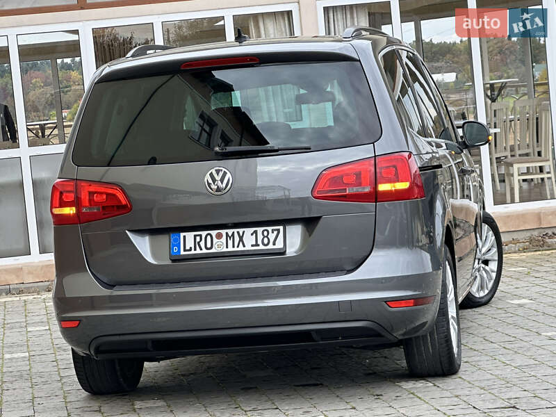 Минивэн Volkswagen Sharan 2015 в Дрогобыче