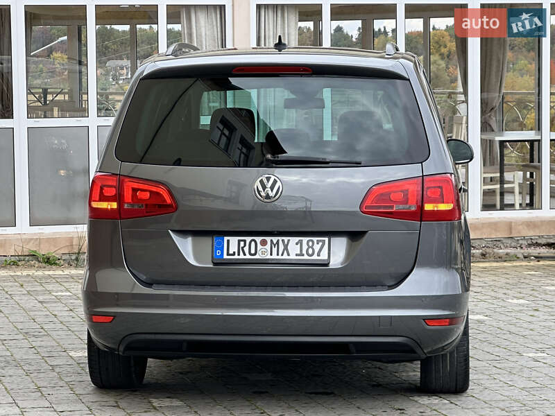 Минивэн Volkswagen Sharan 2015 в Дрогобыче