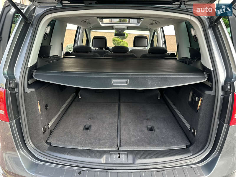 Минивэн Volkswagen Sharan 2015 в Дрогобыче