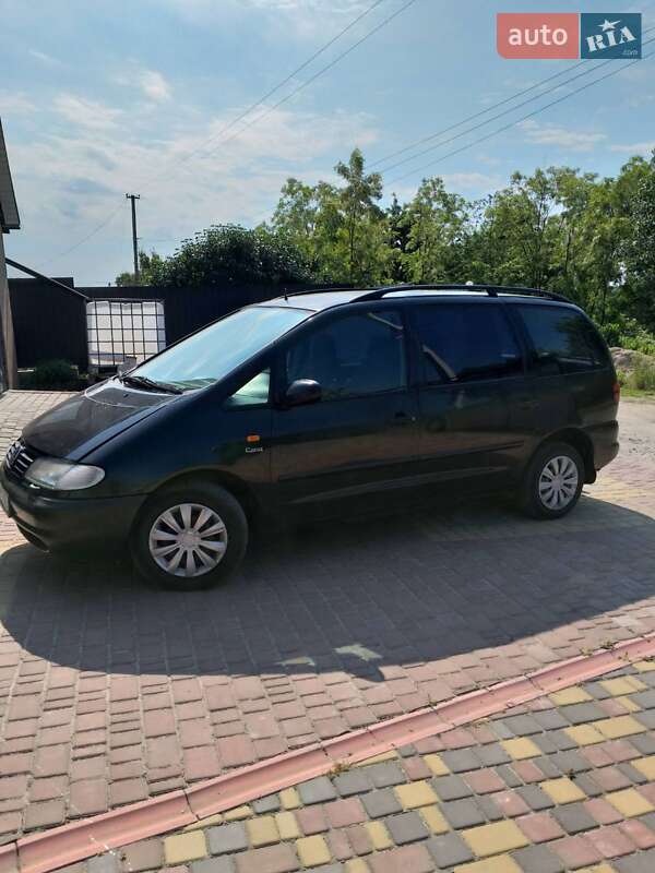 Мінівен Volkswagen Sharan 1996 в Калинівці