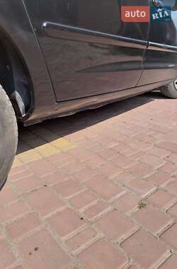 Минивэн Volkswagen Sharan 1996 в  фото 18 Минивэн Volkswagen Sharan 1996 в