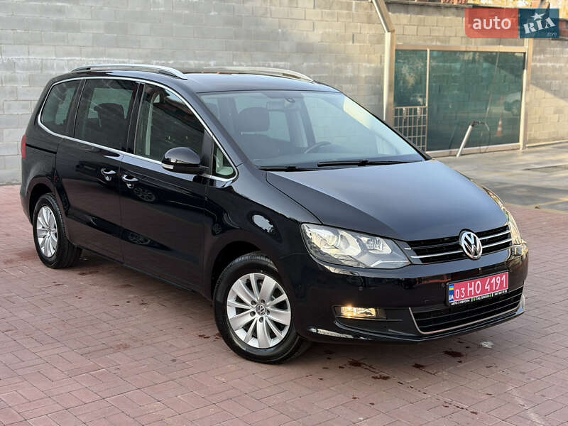 Минивэн Volkswagen Sharan 2014 в Ровно