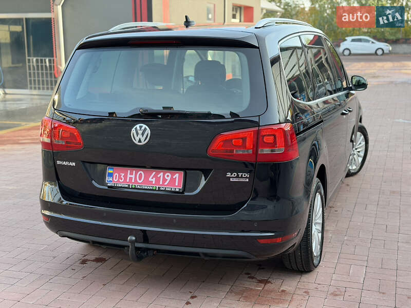 Минивэн Volkswagen Sharan 2014 в Ровно