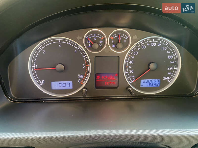 Мінівен Volkswagen Sharan 2002 в Нововолинську