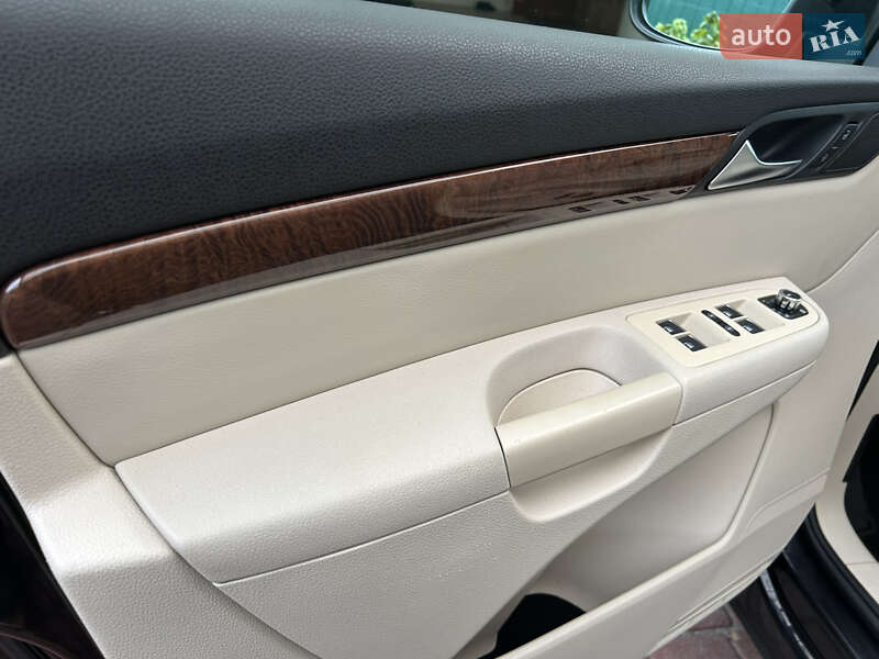 Минивэн Volkswagen Sharan 2011 в Белой Церкви