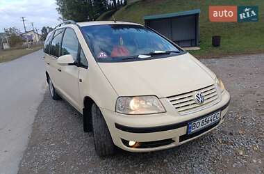Минивэн Volkswagen Sharan 2004 в Копычинце