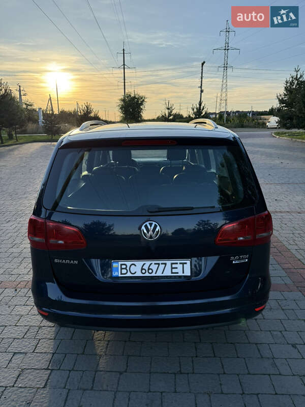 Мінівен Volkswagen Sharan 2015 в Львові