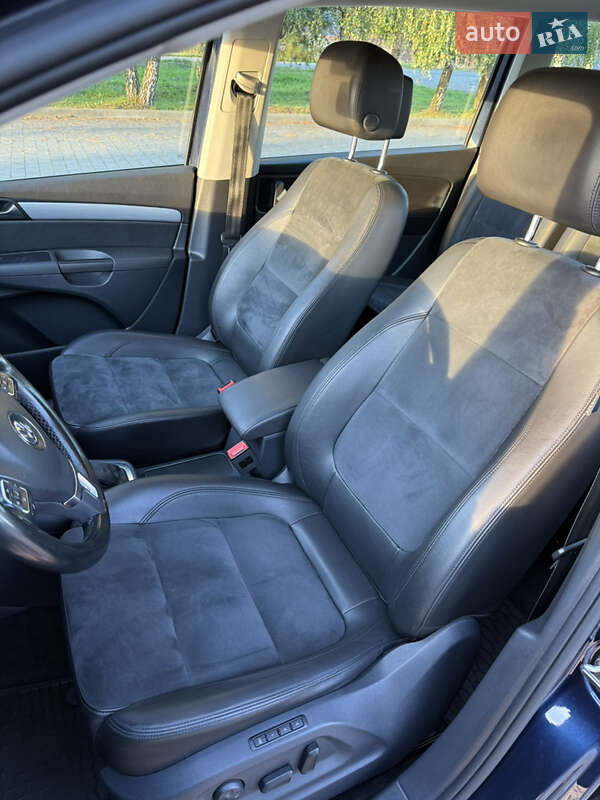 Мінівен Volkswagen Sharan 2015 в Львові