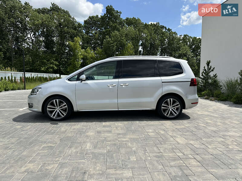 Минивэн Volkswagen Sharan 2017 в Луцке