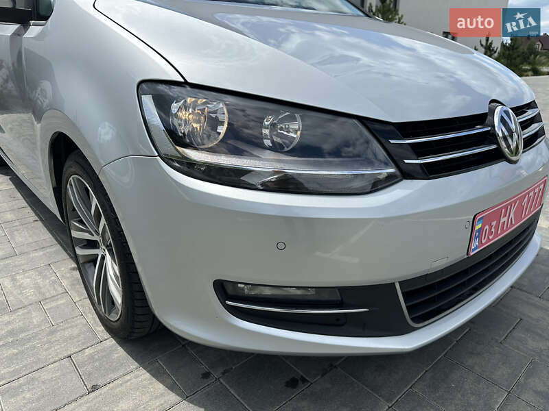 Минивэн Volkswagen Sharan 2017 в Луцке