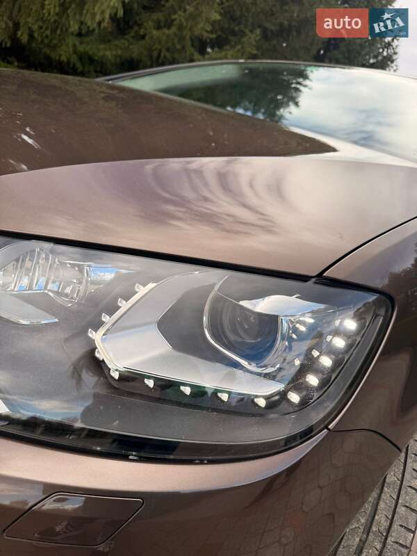 Минивэн Volkswagen Sharan 2012 в Стрые