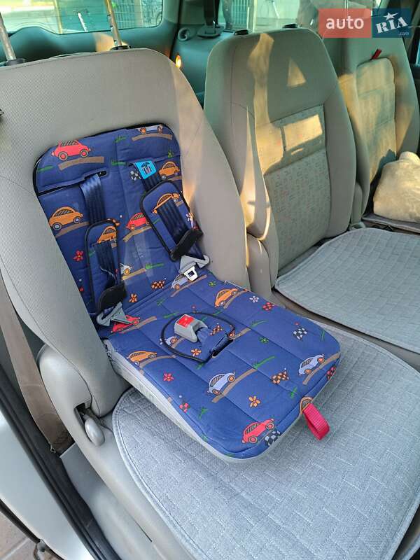 Минивэн Volkswagen Sharan 2002 в Кривом Роге