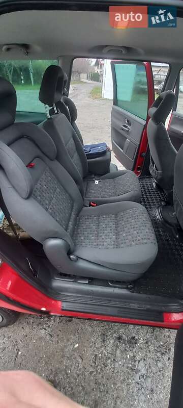 Минивэн Volkswagen Sharan 2001 в Хмельницком