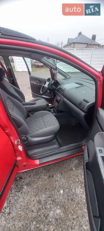 Минивэн Volkswagen Sharan 2001 в Хмельницком