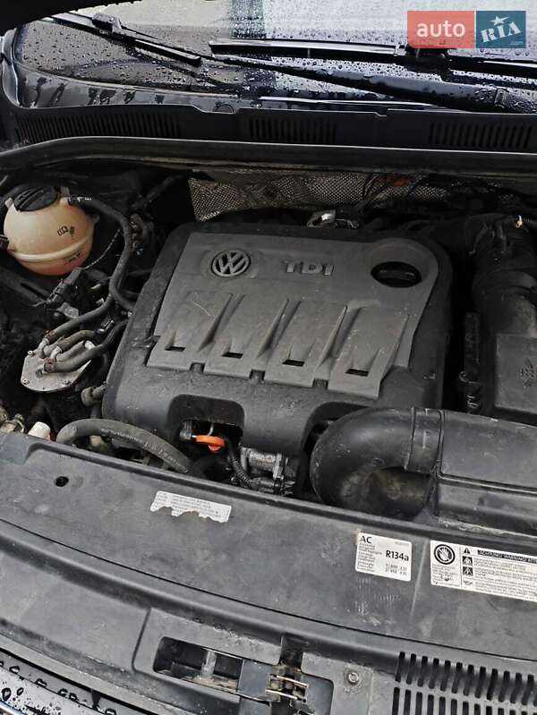 Минивэн Volkswagen Sharan 2012 в Виноградове