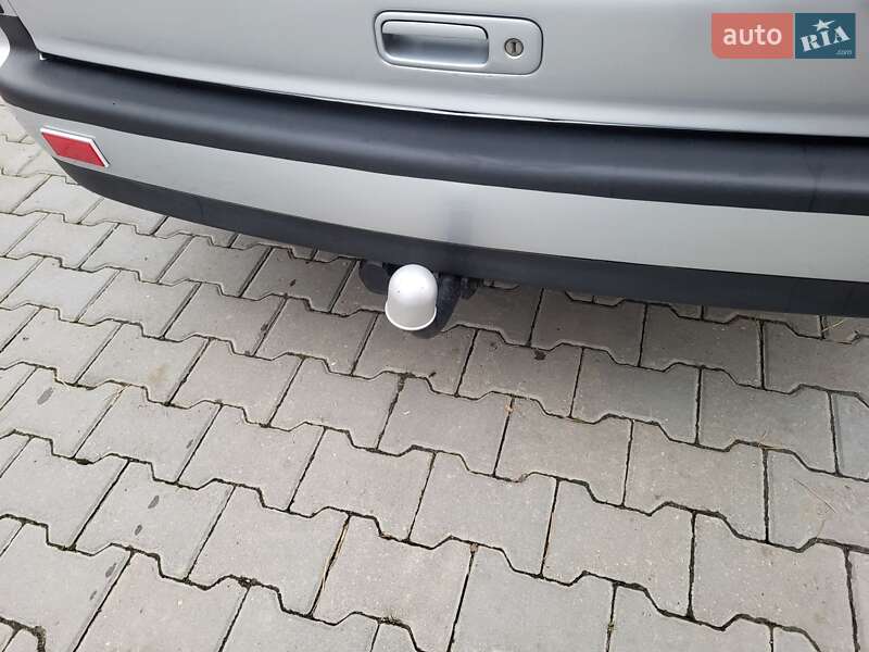 Мінівен Volkswagen Sharan 2004 в Хмельницькому