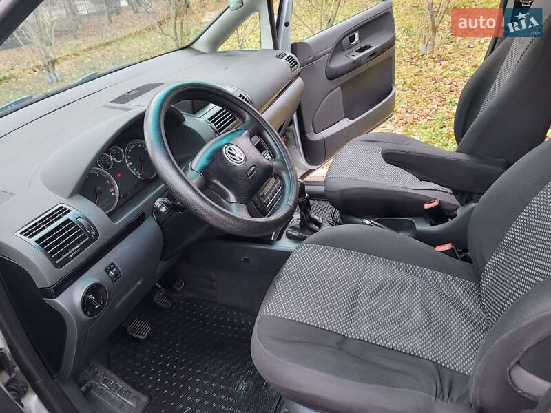 Мінівен Volkswagen Sharan 2004 в Хмельницькому