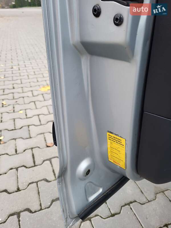 Мінівен Volkswagen Sharan 2004 в Хмельницькому