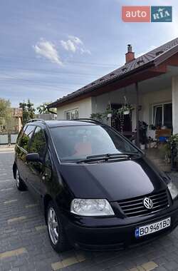 Минивэн Volkswagen Sharan 2002 в Золочеве