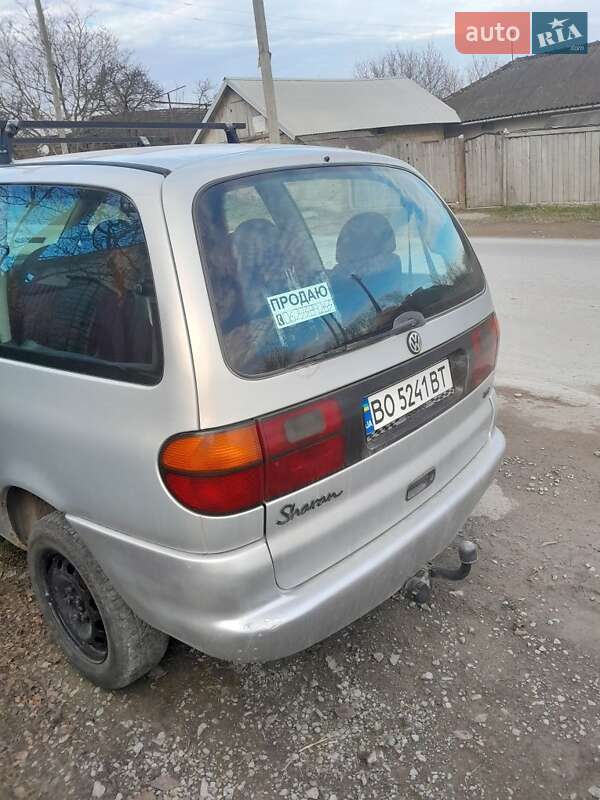 Минивэн Volkswagen Sharan 1996 в Чорткове