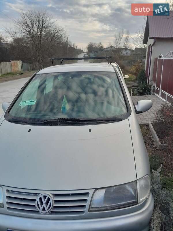 Минивэн Volkswagen Sharan 1996 в Чорткове