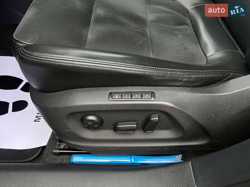 Минивэн Volkswagen Sharan 2011 в Ивано-Франковске