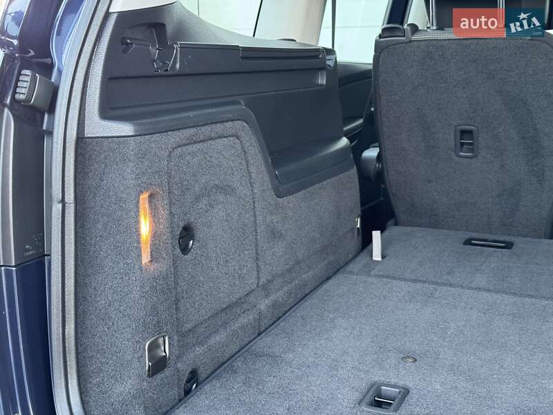 Минивэн Volkswagen Sharan 2015 в Сарнах