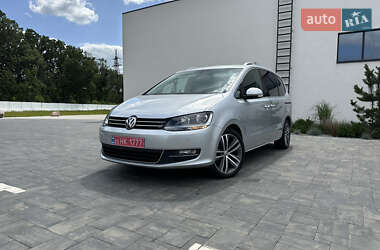 Минивэн Volkswagen Sharan 2017 в Луцке