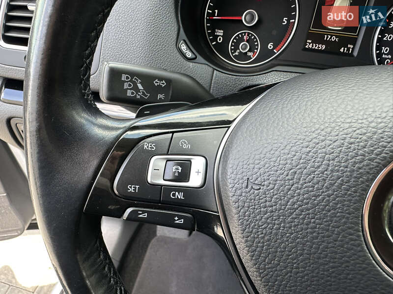 Минивэн Volkswagen Sharan 2017 в Луцке фото 67 Минивэн Volkswagen Sharan 2017 в Луцке