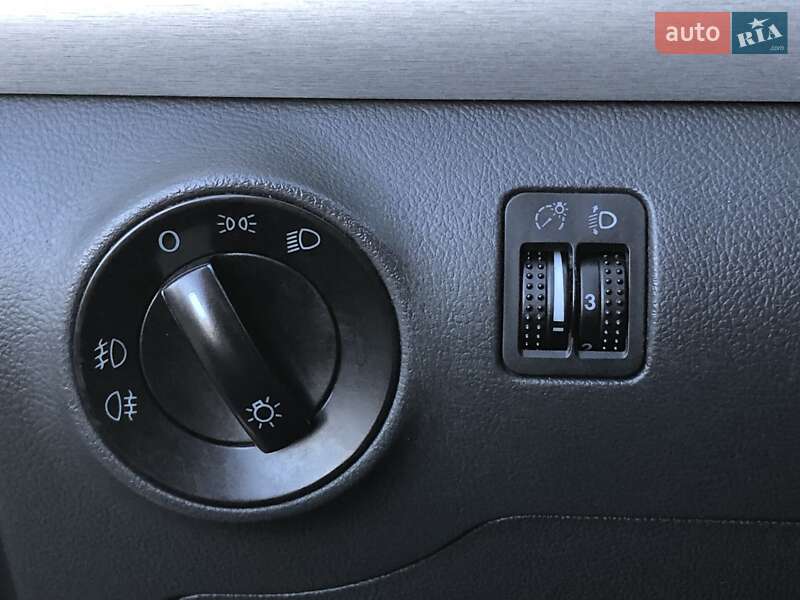 Мінівен Volkswagen Sharan 2009 в Вінниці