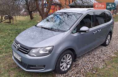 Минивэн Volkswagen Sharan 2010 в Яремче