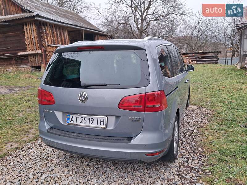 Мінівен Volkswagen Sharan 2010 в Яремчі