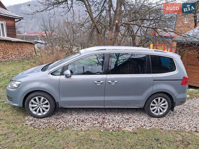 Мінівен Volkswagen Sharan 2010 в Яремчі