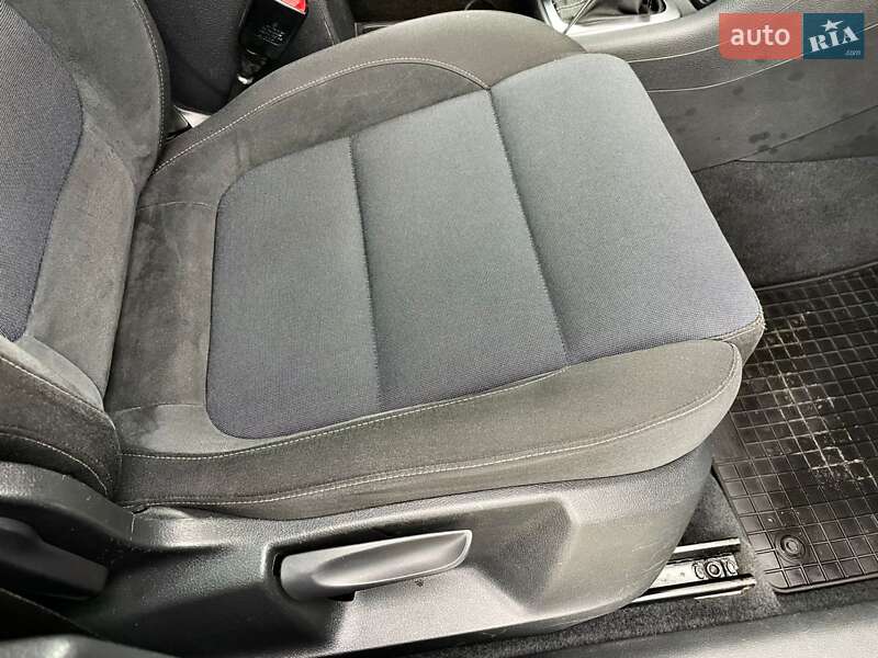 Мінівен Volkswagen Sharan 2012 в Ковелі