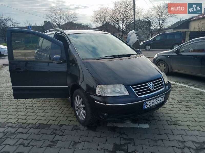 Минивэн Volkswagen Sharan 2006 в Хмельницком фото Минивэн Volkswagen Sharan 2006 в Хмельницком