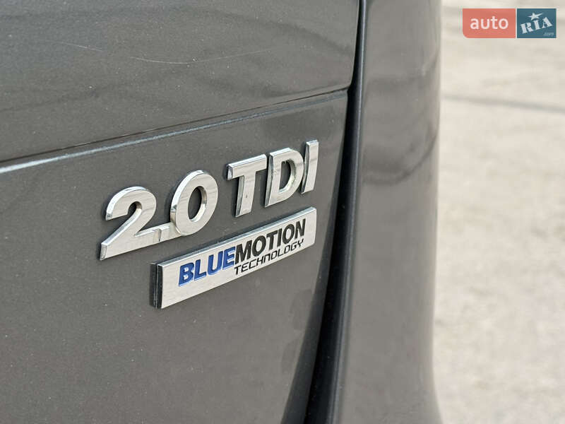 Минивэн Volkswagen Sharan 2012 в Ровно