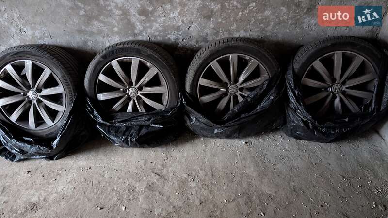 Минивэн Volkswagen Sharan 2014 в Львове фото 23 Минивэн Volkswagen Sharan 2014 в Львове