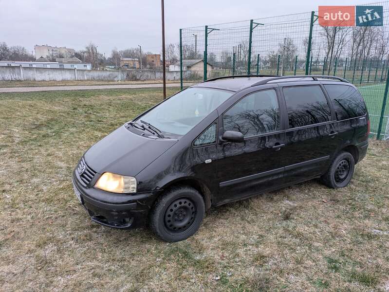 Минивэн Volkswagen Sharan 2003 в Барышевке фото 13 Минивэн Volkswagen Sharan 2003 в Барышевке