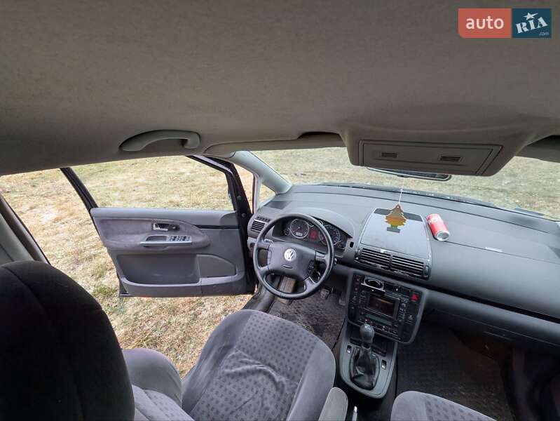 Минивэн Volkswagen Sharan 2003 в Барышевке фото 3 Минивэн Volkswagen Sharan 2003 в Барышевке