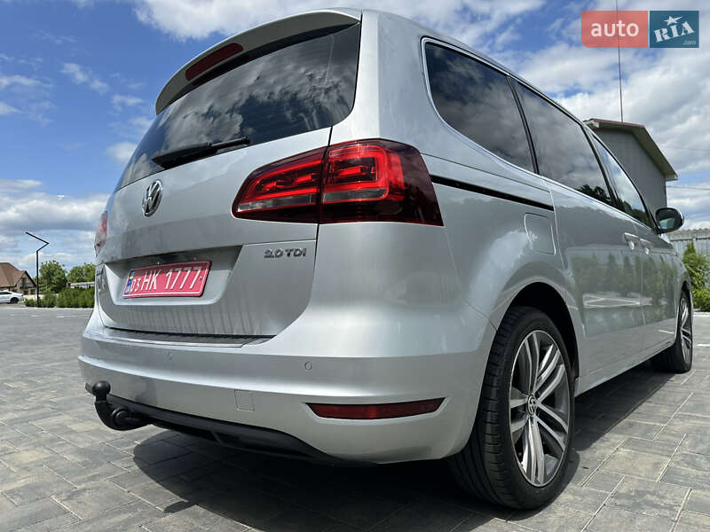 Минивэн Volkswagen Sharan 2017 в Луцке