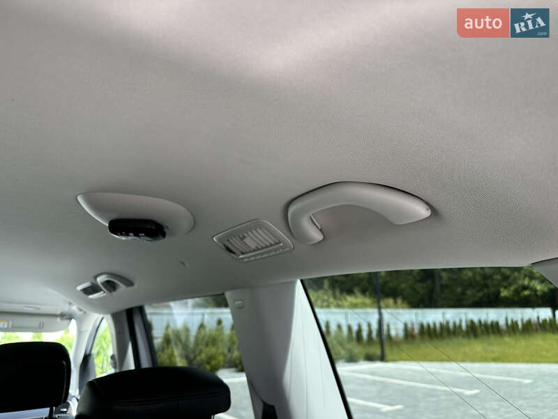 Минивэн Volkswagen Sharan 2017 в Луцке