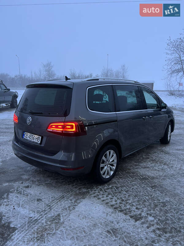 Минивэн Volkswagen Sharan 2020 в Черновцах