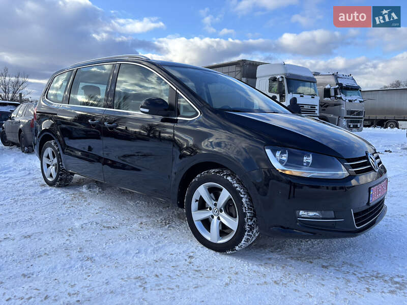 Минивэн Volkswagen Sharan 2011 в Черкассах