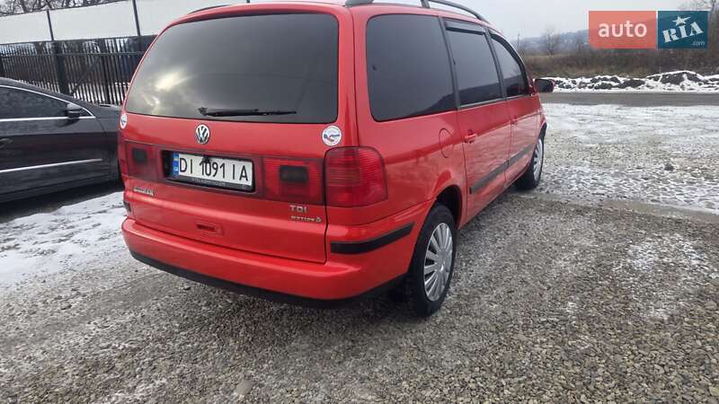 Мінівен Volkswagen Sharan 2001 в Тячеві